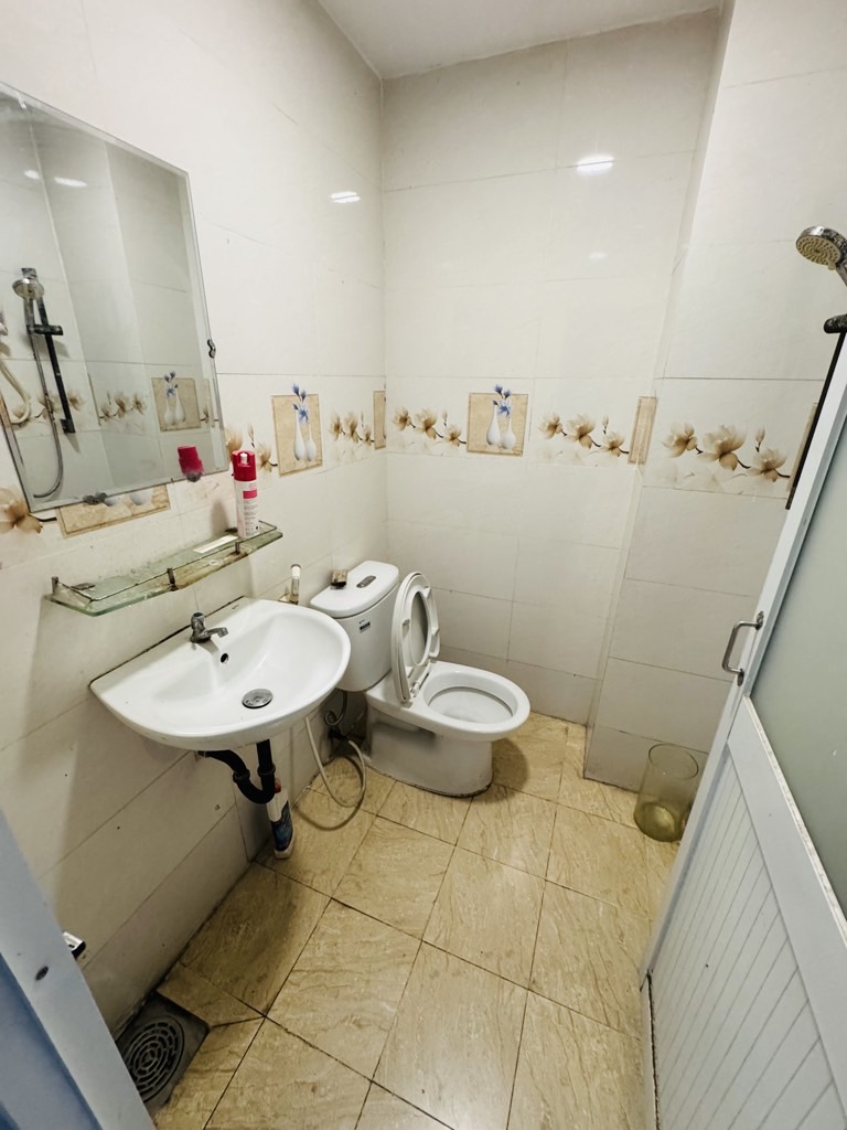 NHÀ MẶT TIỀN ĐƯỜNG GẦN CHỢ DA SÀ