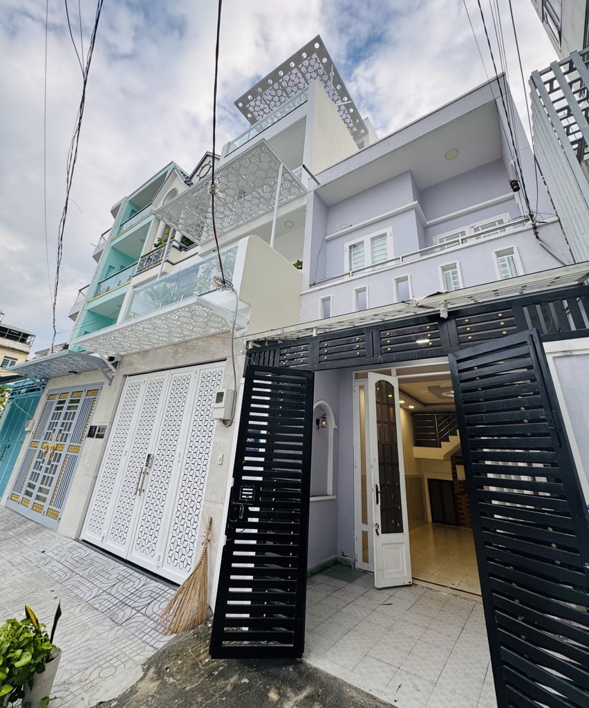 NHÀ MẶT TIỀN ĐƯỜNG GẦN CHỢ DA SÀ