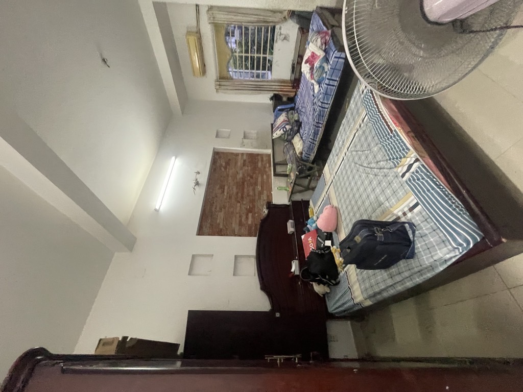 MẶT TIỀN KHU VỰC KINH DOANH SẦM UẤT