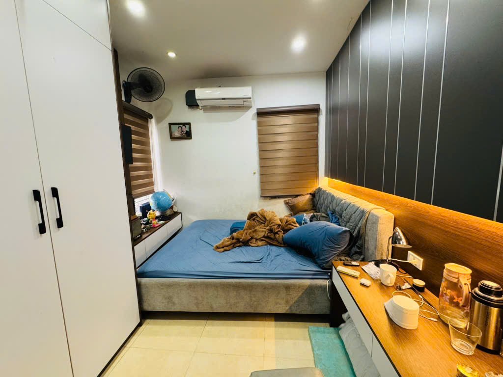 B,ÁN NHÀ 5 TẦNG PHỐ TỰU LIỆT