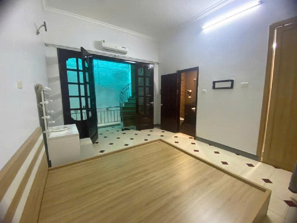 Bán nhà 4 tầng Phú Lãm Hà Đông ngõ 2 mặt thoáng, ô tô đỗ cửa diện tích 36m2 giá 4,3Tỷ