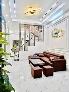 Bán nhà 4 tầng Phú Lãm Hà Đông ngõ 2 mặt thoáng, ô tô đỗ cửa diện tích 36m2 giá 4,3Tỷ