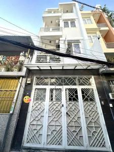 BÌNH THẠNH - NGUYỄN VĂN ĐẬU - 4 TẦNG - 5 PHÒNG - HẺM 4M - THU NHẬP GẦN 360TR/NĂM (~5%) - NHỈNH 7 TỶ