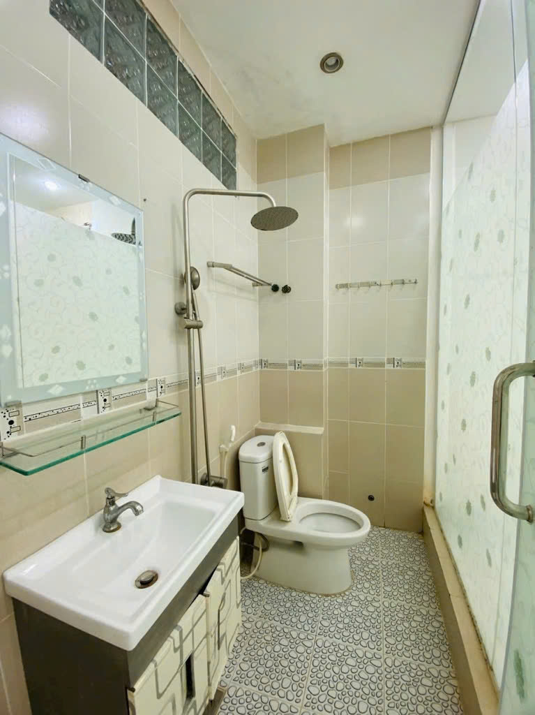 PHẠM QUÝ THÍCH - NHÀ 3 TẦNG KIÊN CỐ - 48M2 - 4x12M SỔ VUÔNG VỨC HOÀN CÔNG ĐỦ - 3 PHÒNG NGỦ HẺM XE HƠI 4M - SÁT MẶT TIỀN