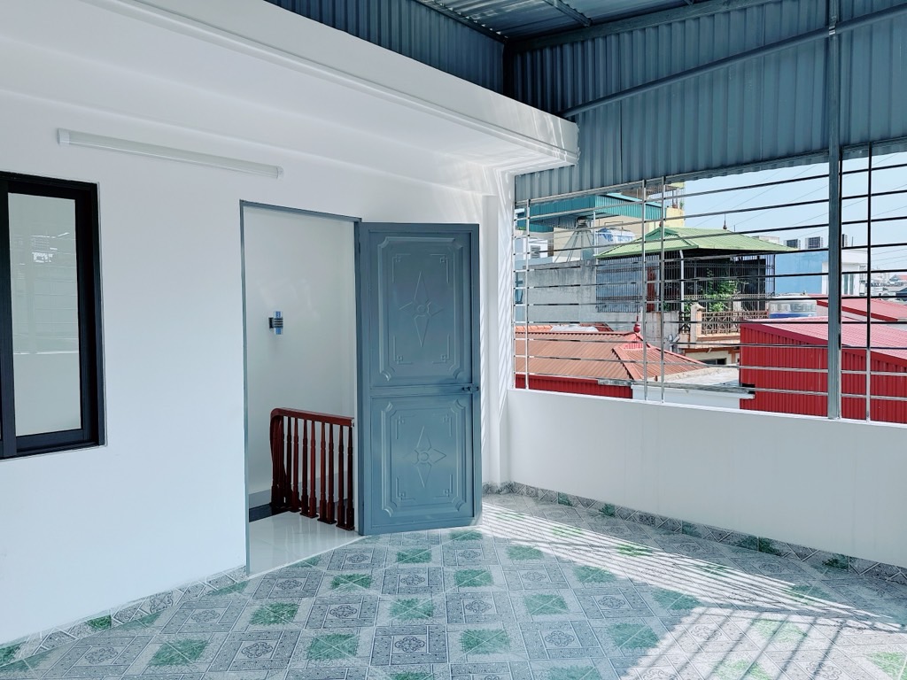 Bán Nhà Định Công, Hoàng Mai ở luôn 40m2, 4 tầng, SĐCC, chỉ hơn 6 tỷ. Lh: 0965789916