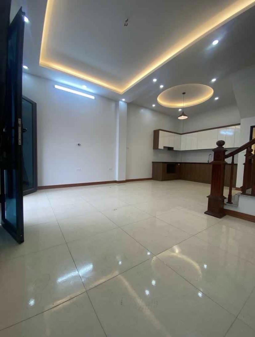 Căn nhà Hà Đông 4 tầng này có gì mà xem xong ai cũng muốn về ở?