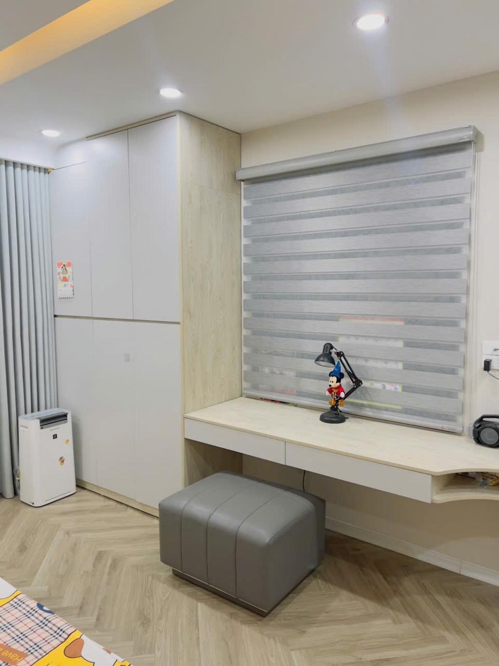 BÁN NHÀ NGÔ QUYỀN NHÀ ĐẸP, Ô TÔ 5 TẦNG, MT4M1 40M2