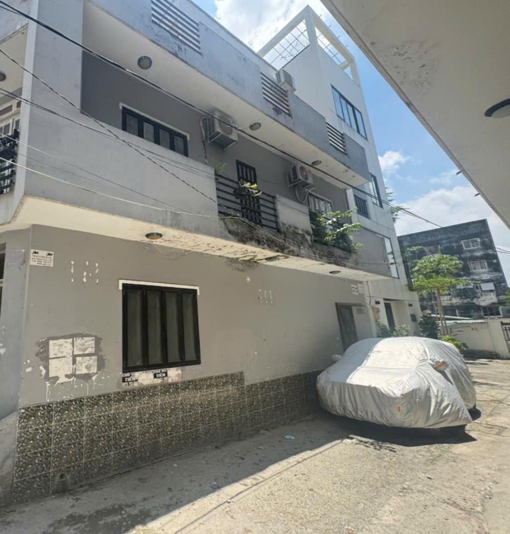 CHỦ GẤP BÁN ĐI ĐỊNH CƯ NƯỚC NGOÀI - SÁT MẶT TIỀN - 3 BƯỚC SANG TRUNG TÂM - NHỈNH 6 TỶ