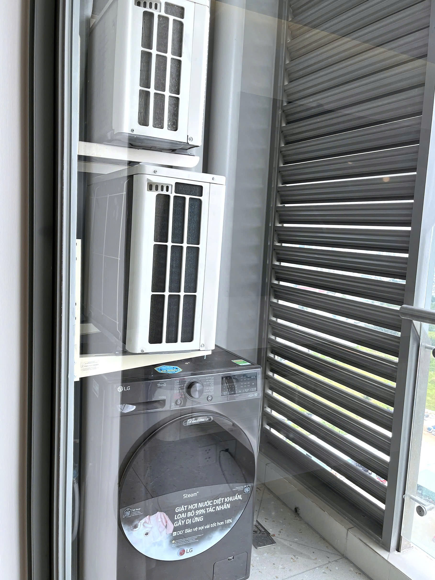 Căn Hộ Chung Cư Miếu Nổi - 2 PN 2 WC - Ban Công View Bờ Sông - 64m2 - Ngay Quận 1 - Chỉ Nhỉnh 3 Tỷ
