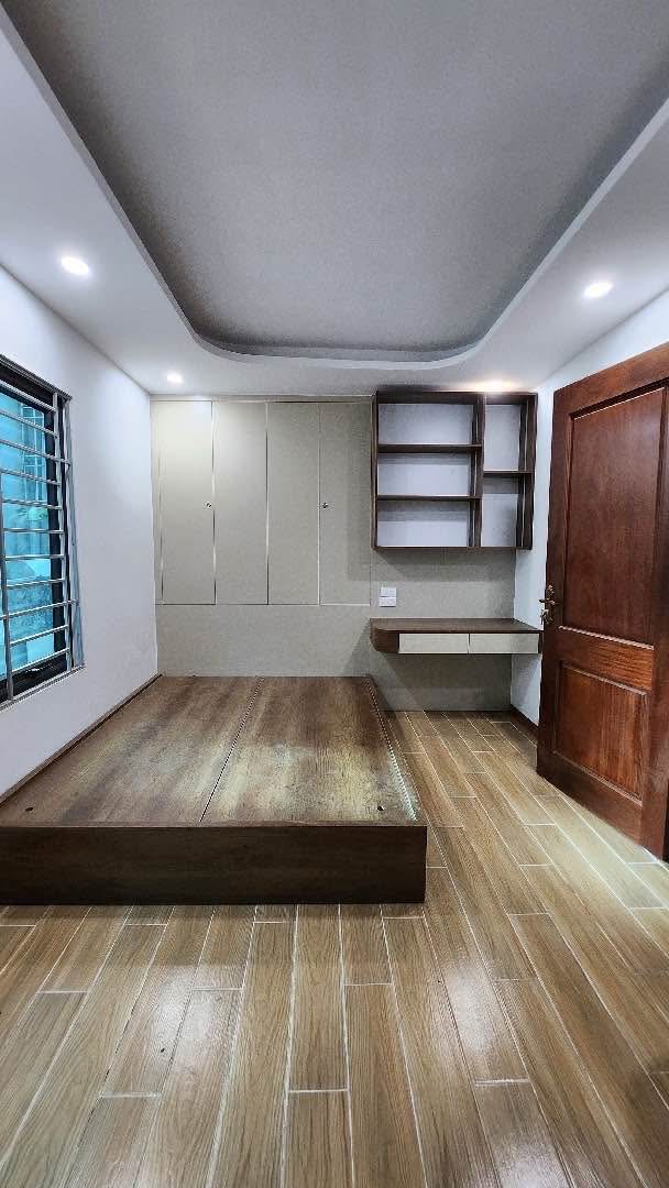 SIEU PHAM nhà QUAN NHÂN, LÔ GÓC, 3 THOÁNG, 44m2, giá nhỉnh 9 TỶ, 0916938606