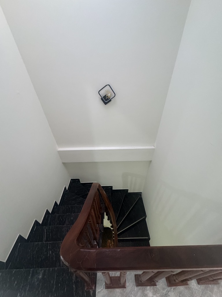 Căn hiếm có tại Thanh Trì – Nhà 5 tầng full nội thất, chỉ 5,8 tỷ