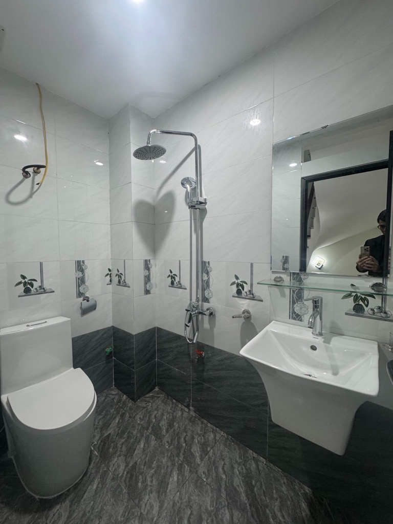 Căn hiếm có tại Thanh Trì – Nhà 5 tầng full nội thất, chỉ 5,8 tỷ