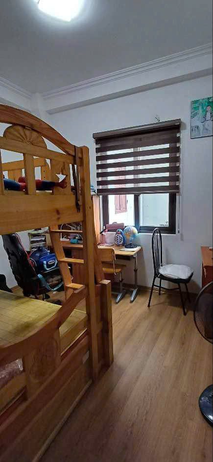 bán nhà ở phố định công , sổ đỏ chính chủ , phố trung tâm , thuận tiện đi học đi làm. 40 m2 6 tỷ