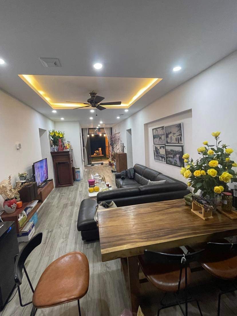 BÁN NHÀ “ĐẸP NHƯ TRANH” TẠI ĐỐNG ĐA, 2 Ô TÔ ĐỖ CỬA 44.5m2 - 8 Tỷ