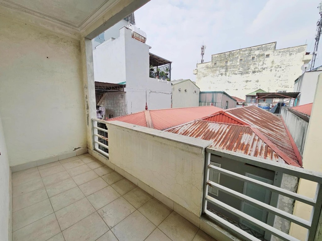 Ô TÔ ĐỖ CỬA - KV YÊN TĨNH - AN SINH ĐẲNG CẤP - ĐỐNG ĐA - 42m2 - 15,7 Tỷ