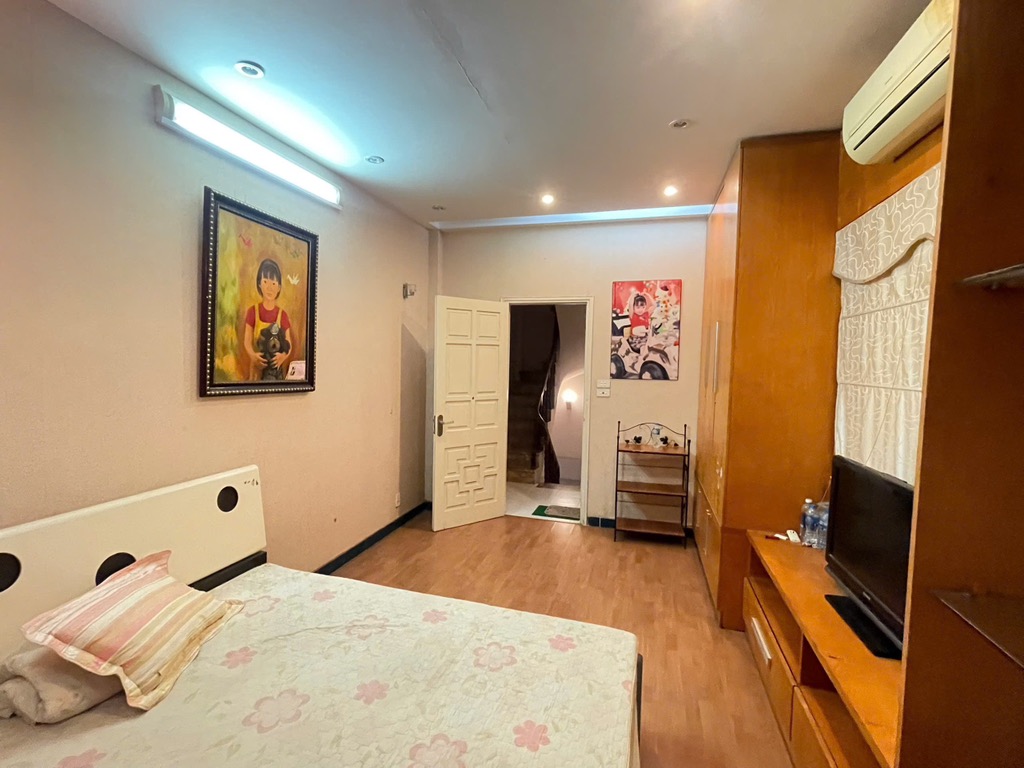 TÀI CHÍNH DƯỚI 10 TỶ - NGAY PHỐ NGUYỄN CHÍ THANH - Ở LUÔN - 30m2 - 8,95 TỶ