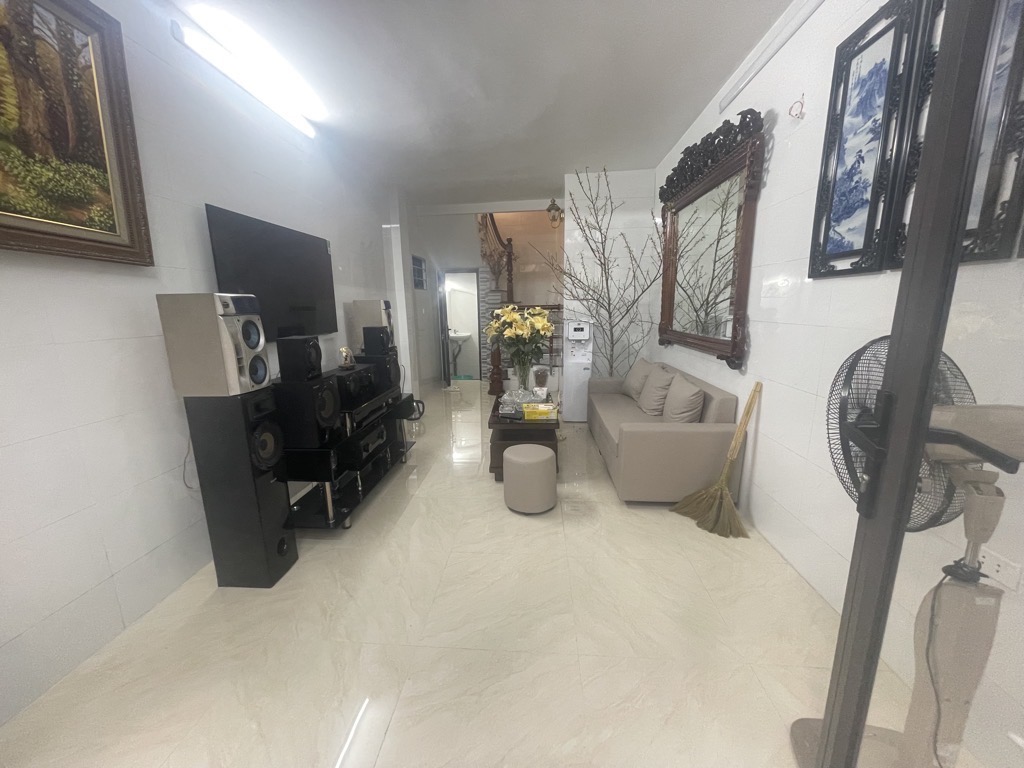 ĐỐNG ĐA - PHỐ - ĐẸP - MỚI - YÊN TĨNH - Ô TÔ ĐỖ CỬA - 25m2 - 7,25 Tỷ