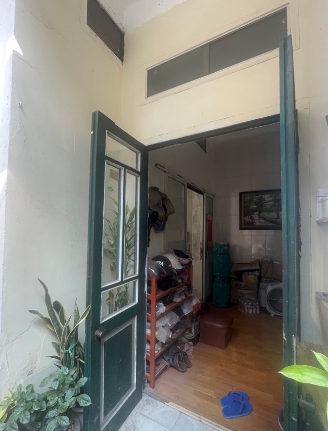 “TÚP LỀU TRANH ẤM ÁP” TẠI ĐỐNG ĐA - 50m2 - CHỈ 11 Tỷ