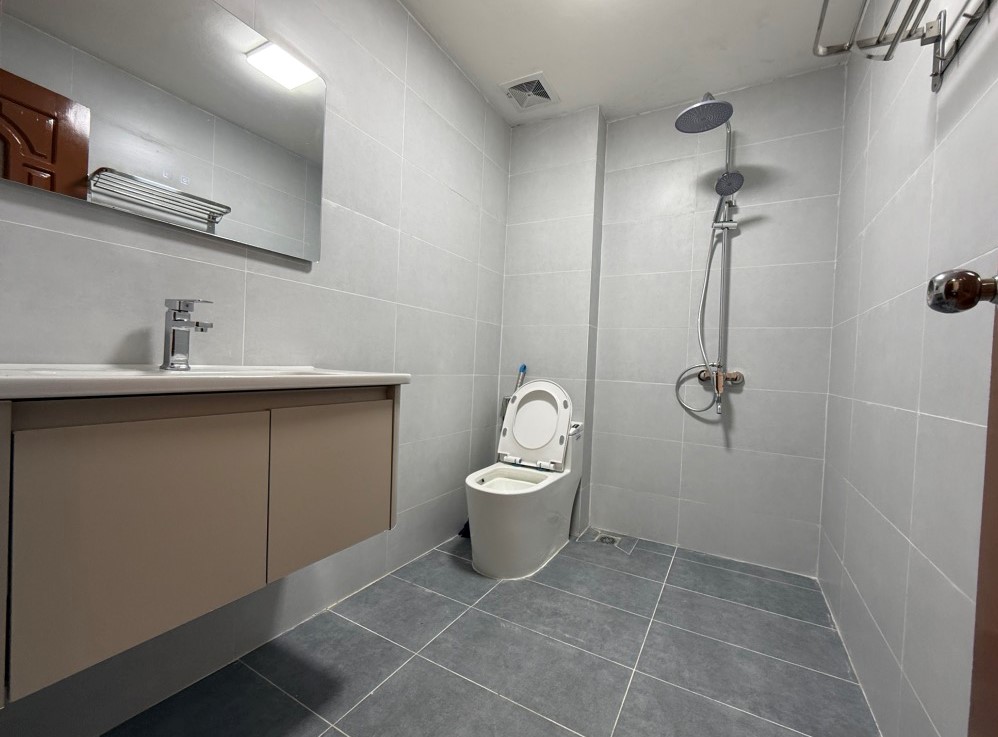 SÁT VÁCH MẶT PHỐ - ĐỐNG ĐA - ĐẸP VÀ ẤM CÚNG - 28m2 - 7,3 Tỷ