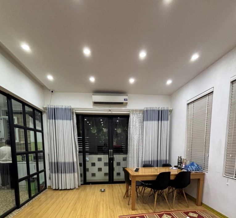 HIẾM NHẤT KHU - Ô TÔ VÀO NHÀ - CỰC KỲ BỀ THẾ - 52m2 - 17 Tỷ