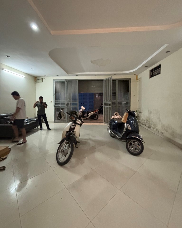 HIẾM NHẤT KHU - Ô TÔ VÀO NHÀ - CỰC KỲ BỀ THẾ - 52m2 - 17 Tỷ