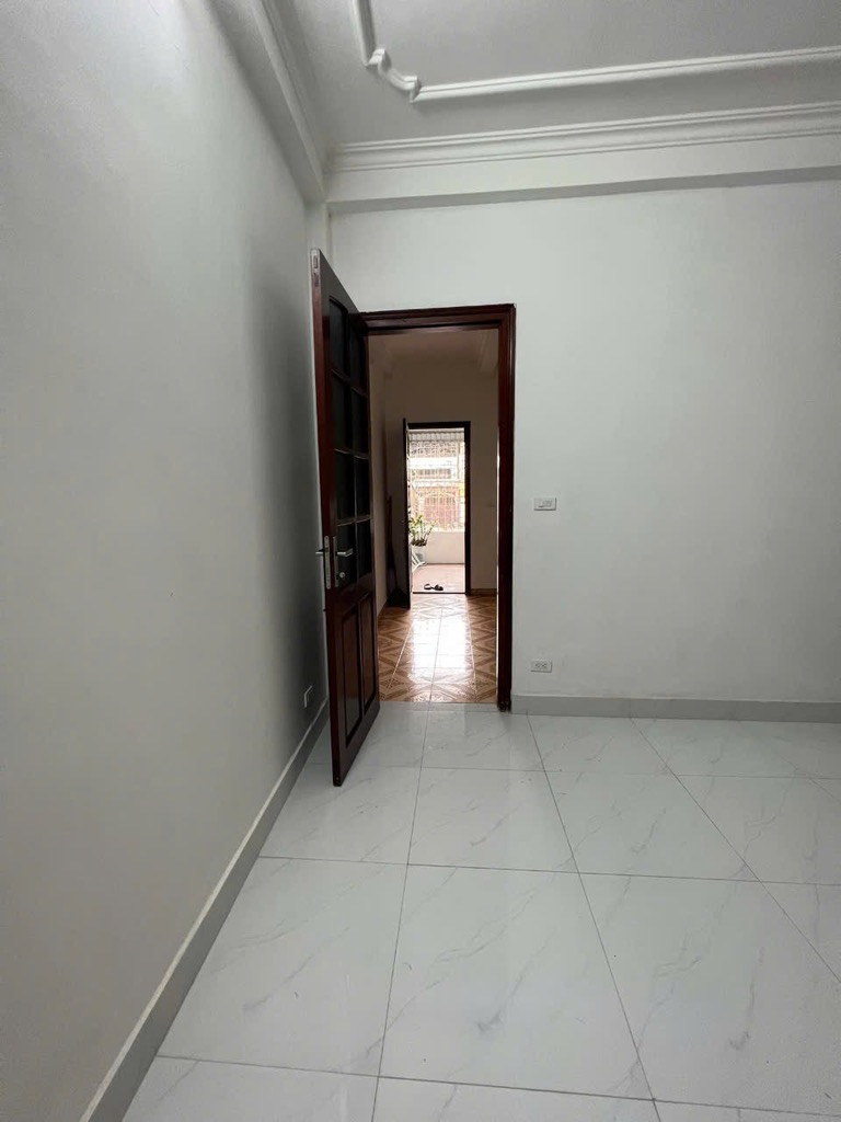 BÁN NHÀ SIÊU HIẾM PHỐ THÁI HÀ - KINH DOANH ĐẲNG CẤP - Ô TÔ TRÁNH - 60m2 - 16,8 Tỷ