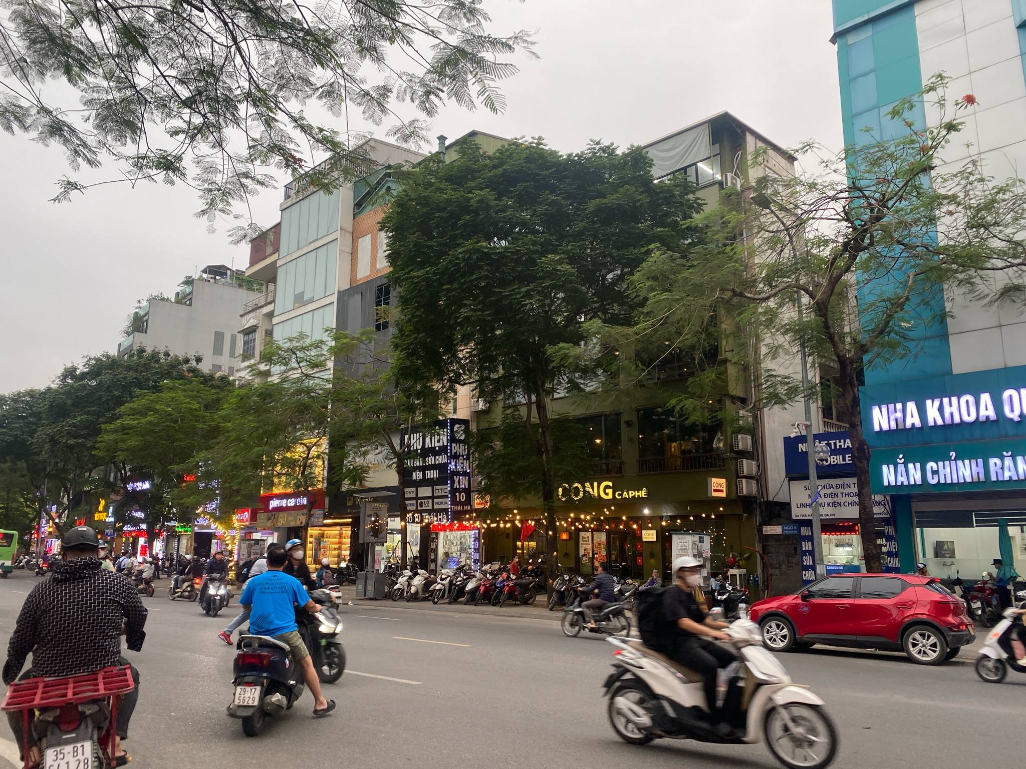 BÁN NHÀ PHỐ TÂY SƠN - Ô TÔ NGỦ NHÀ - DT RỘNG - 15,5 TỶ