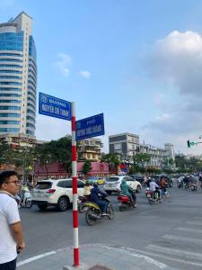 “TRỨNG VÀNG” - MẶT PHỐ HOT - RẺ NHƯ MẶT NGÕ - ĐẦU TƯ - 45m2 - CHỈ 14 Tỷ