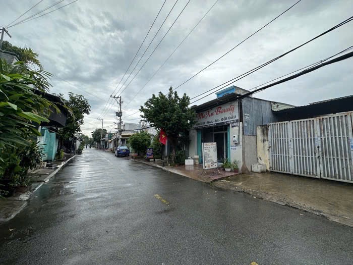 BÁN ĐẤT TẶNG NHÀ 100m2 MT KINH DOANH HIỆP THÀNH Q12