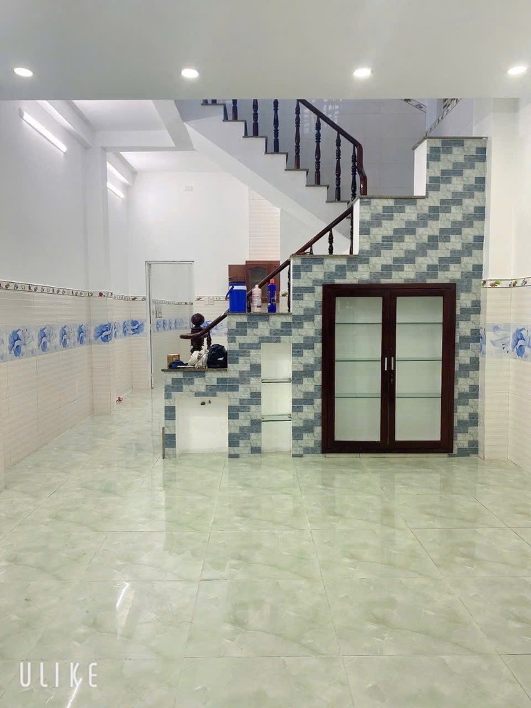 BÁN NHÀ MẶT TIỀN LỚN 10M chỉ 2tỷ1 HÓC MÔN Q12