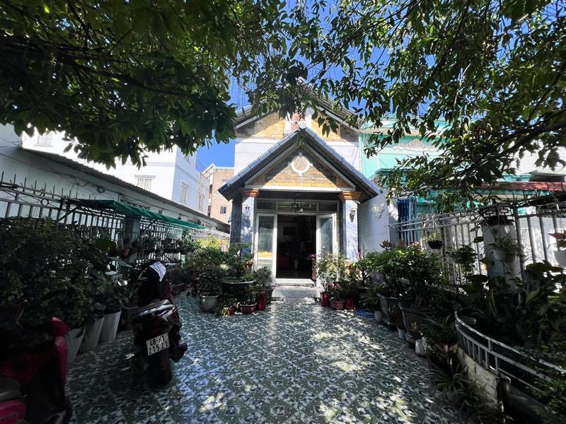 BIỆT THỰ NGAY PHAN VĂN HỚN BÀ ĐIỂM HÓC MÔN 6.3x31m HXH CHỈ 6Tỷ