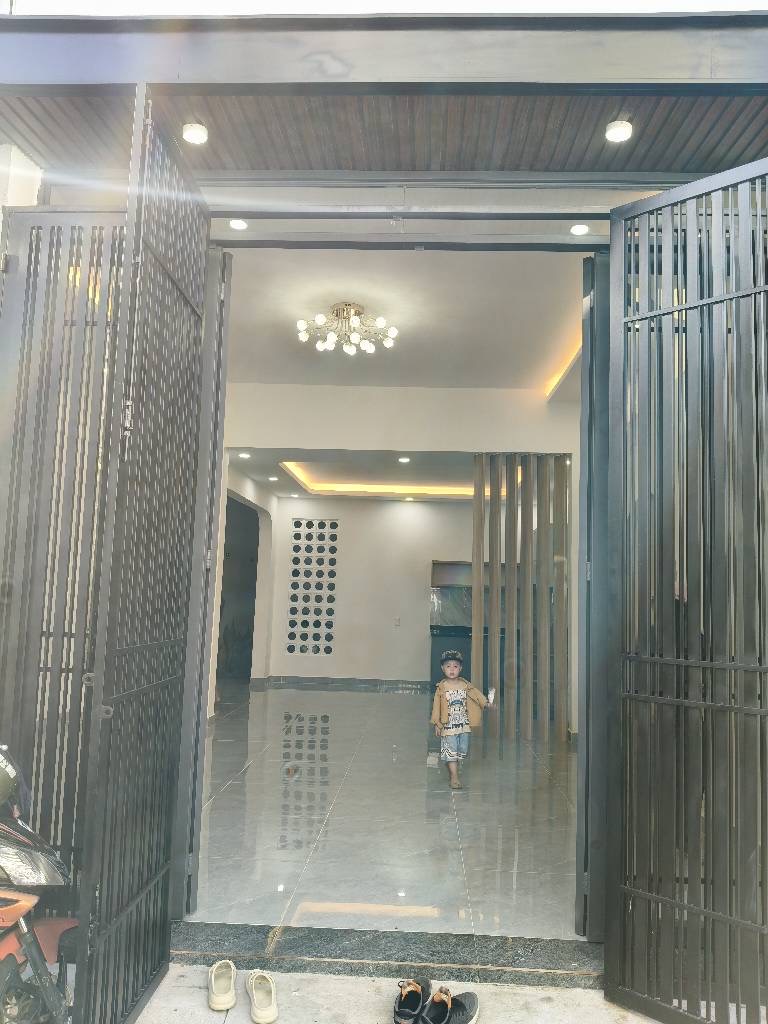 NHÀ ĐẸP-SHR- HXH 7Chổ- ĐÔNG THẠNH HÓC MÔN HƠN 3TỶ