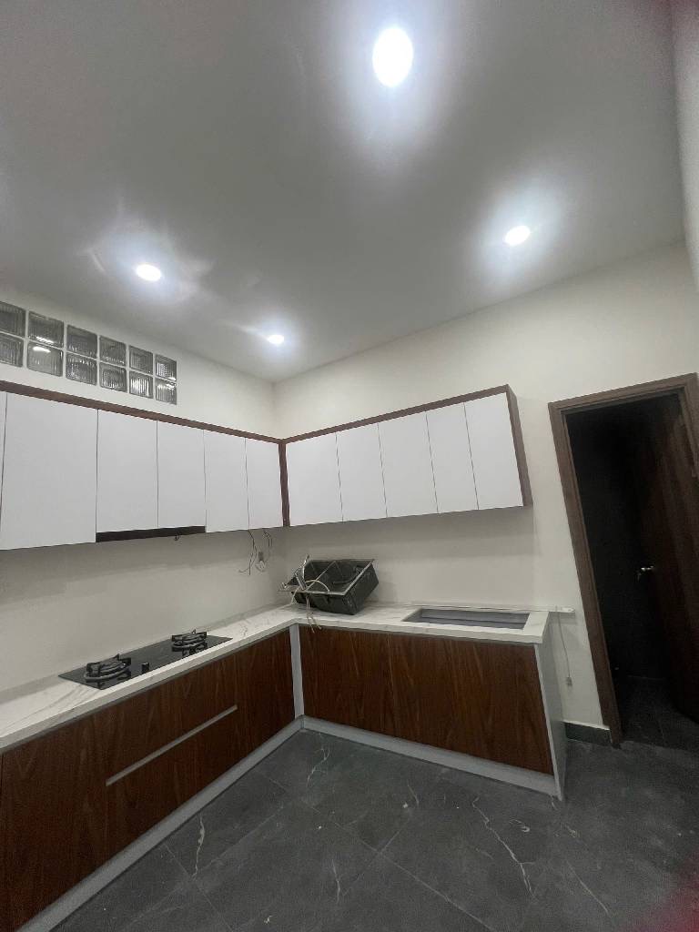 NHÀ C4 - HXH - SHR - ĐÔNG THẠNG HÓC MÔN NGUYỄN THỊ PHA 2.X Trung