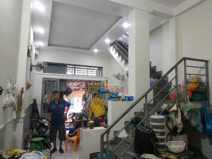 Bán nhà mặt tiền kinh doanh, p. Bình Hưng Hòa, DT 69m2, 2 tầng BTCT với giá chưa tới 6 tỷ