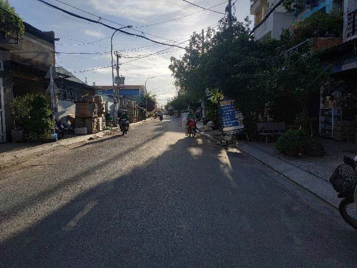 Bán nhà mặt tiền kinh doanh, p. Bình Hưng Hòa, DT 69m2, 2 tầng BTCT với giá chưa tới 6 tỷ