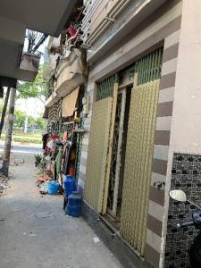 Nhà PHAN VĂN TRỊ, P. 11, Q. Bình Thạnh - DT: 18M2, 3 tầng,vị trí đẹp. Hẻm thông cách 10M mặt tiền Phạm Văn Đồng. Chỉ 2.X Tỷ (