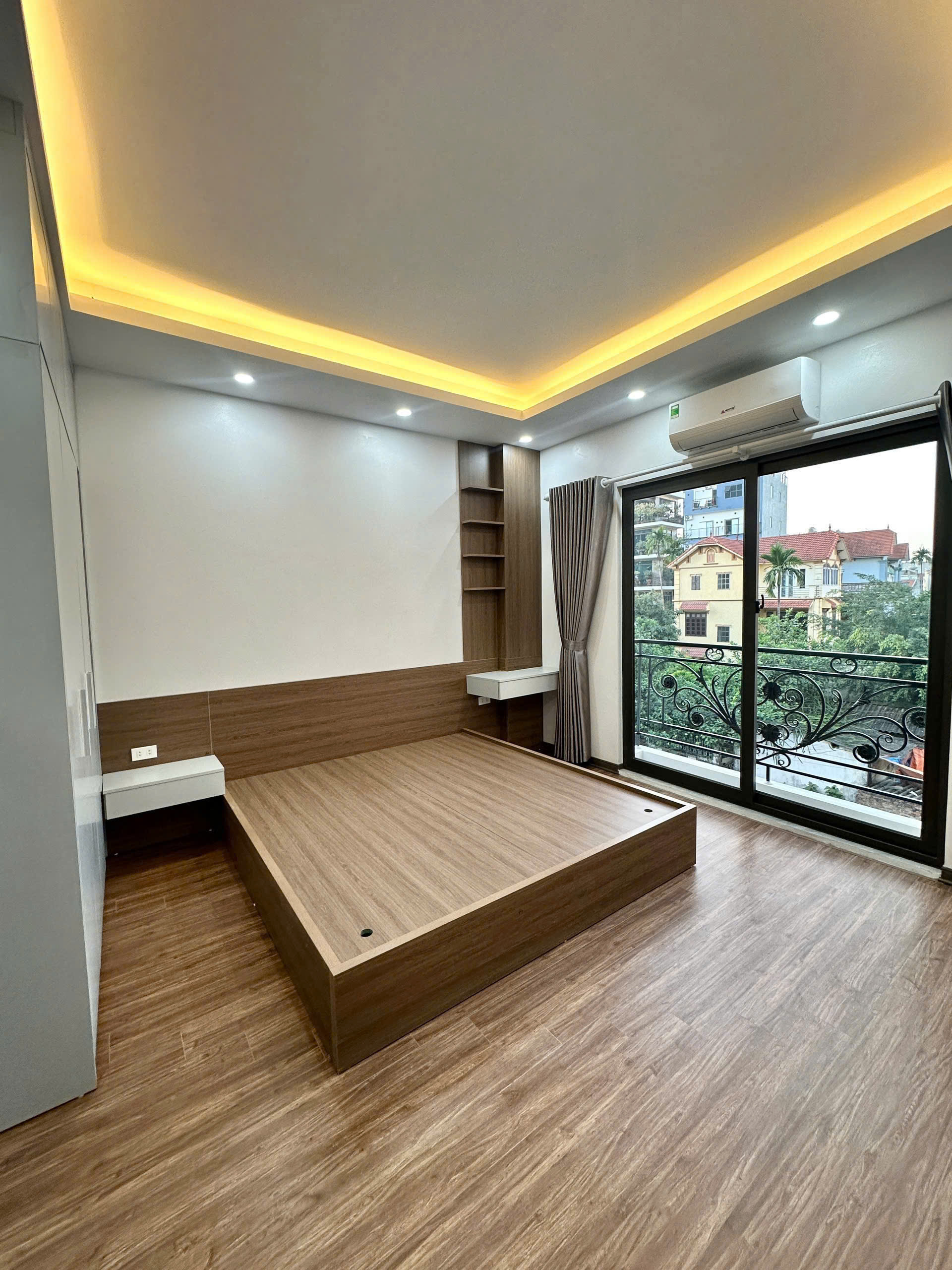 Chính chủ bán nhà ở An Dương Vương, xây mới 100%, có thang máy