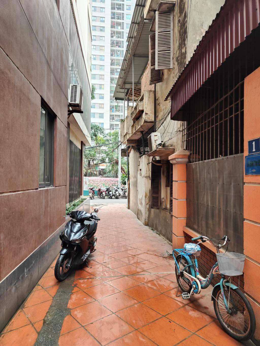 CỰC PHẨM HOÀNG MAI - 5 TẦNG MỚI CỨNG - KHU TRUNG TÂM - SỔ HỒNG VUÔNG VẮN