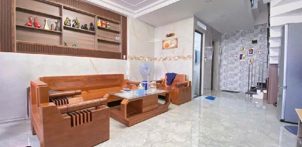 Siêu phẩm mới keng , nhà 5 tầng thang máy