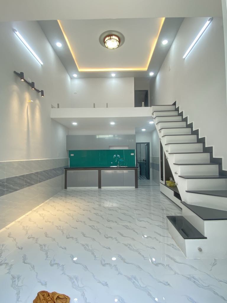 BÁN NHÀ SIÊU PHẨM HẺM XE HƠI TÂN THỚI HIỆP GẦN METRO QUẬN 12