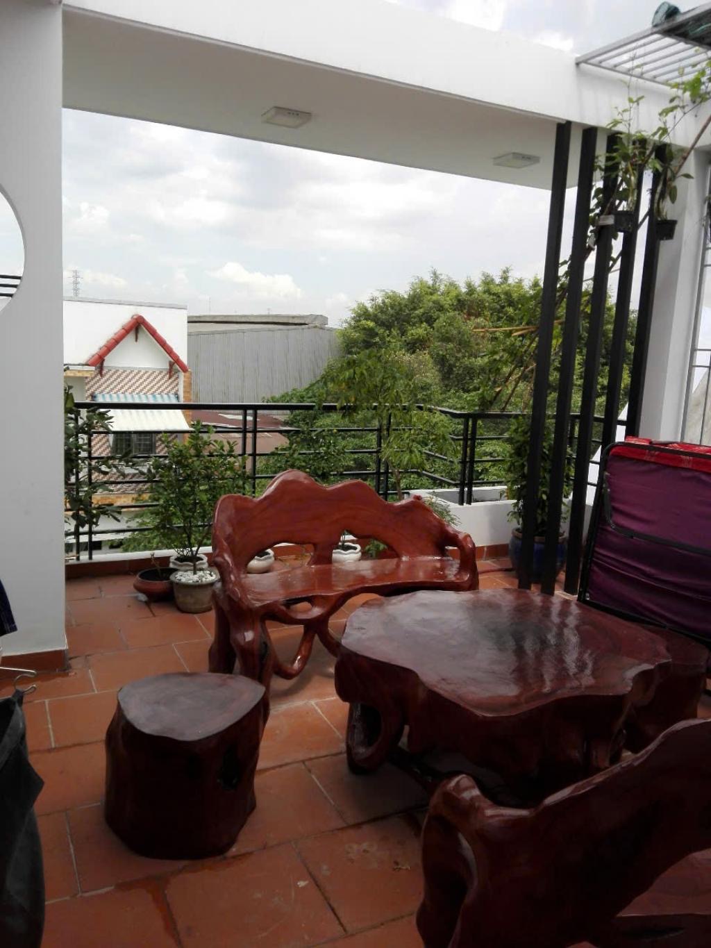 GẤP BÁN GIÁ CHỈ 6,3TỶ HẺM XE HƠI DÒNG TIỀN 10TR THÁNG , HOÀN CÔNG ĐỦ