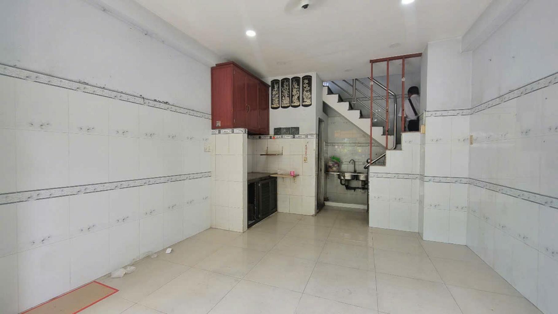 SIÊU PHẨM TRUNG TÂM ĐƯỜNG NGUYỄN VĂN QUÁ 4x6m Hẻm XE HƠI THÔNG -nhỉnh 2Tỷ