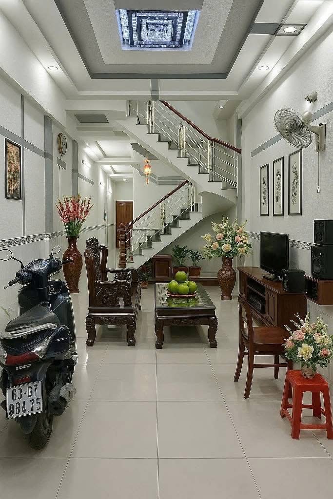 Chính chủ bán nhà mặt tiền trương thị hoa.Tân thới hiệp.quận12 vuông vức ko lôk giới