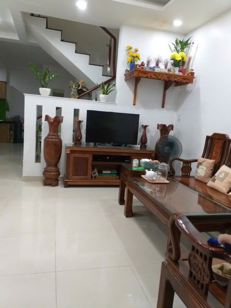 NHÀ ĐẸP Ở NGAY BÊN CẠNH TRUNG TÂM THƯƠNG MẠI GIGAMALL PHAM VĂN ĐỒNG THỦ ĐỨC