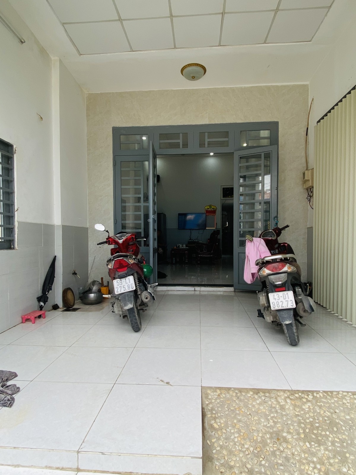 Bán đất tặng nhà tại đường Tây Hòa, phường Phước Long A, Quận 9, TPHCM, diện tích 121m2 giá nhỉnh 5 Tỷ