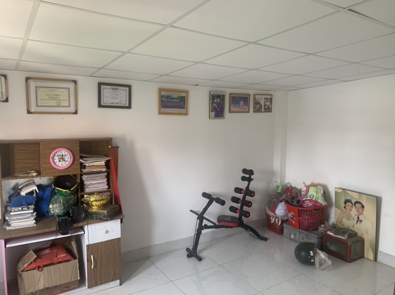 Bán đất tặng nhà tại đường Tây Hòa, phường Phước Long A, Quận 9, TPHCM, diện tích 121m2 giá nhỉnh 5 Tỷ