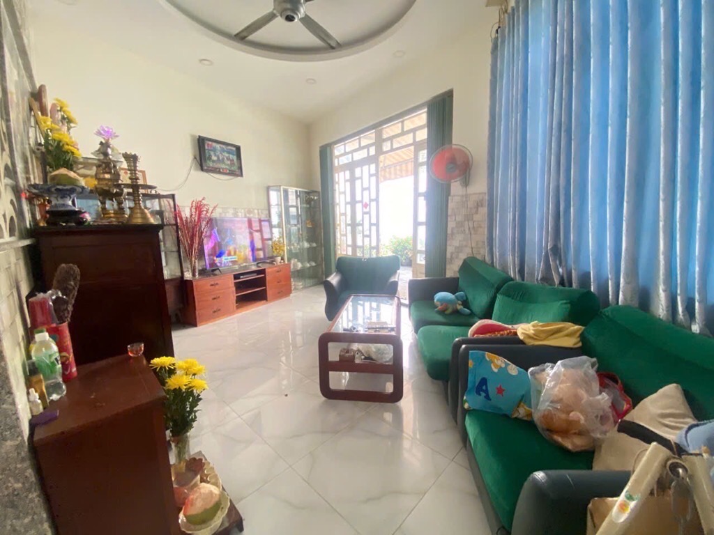 Bán nhà 4 tầng, đường Lê Văn Thịnh, phường Bình Trưng Tây, Quận 2, nhỉnh 5 tỷ