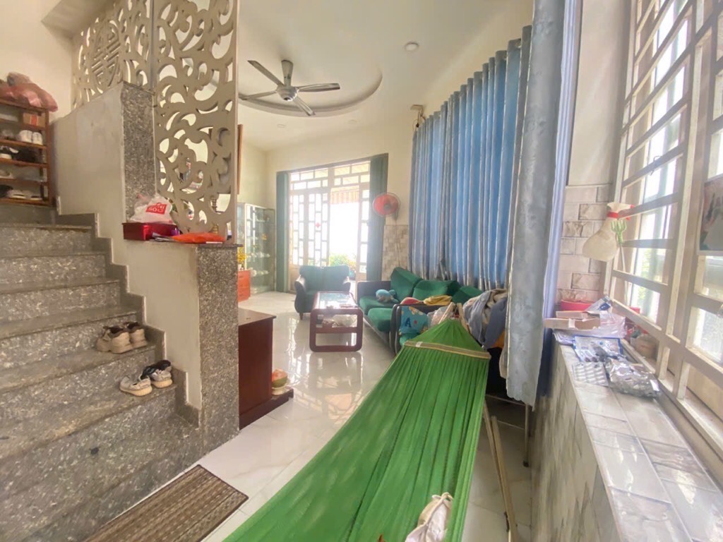 Bán nhà 4 tầng, đường Lê Văn Thịnh, phường Bình Trưng Tây, Quận 2, nhỉnh 5 tỷ