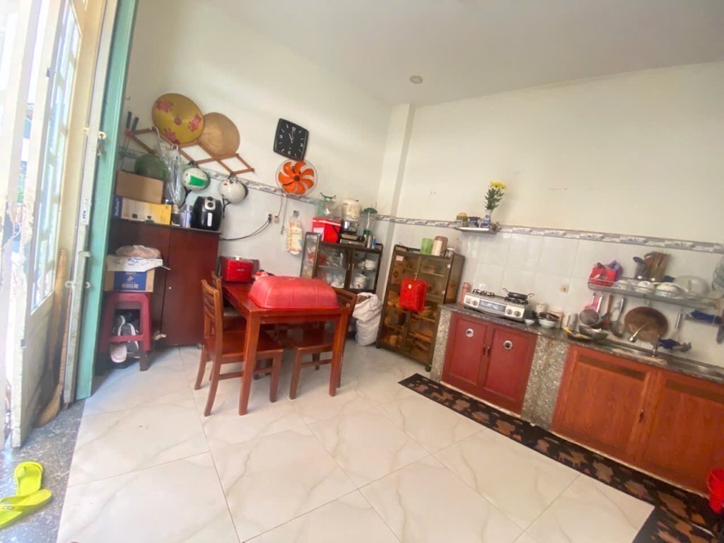 Bán nhà 4 tầng, đường Lê Văn Thịnh, phường Bình Trưng Tây, Quận 2, nhỉnh 5 tỷ