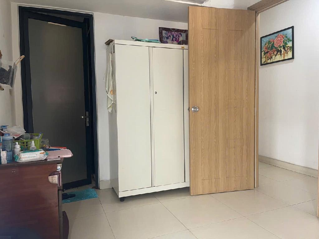 Bán nhà 4 tầng, đường Nguyễn Duy Trinh, phường Phú Hữu, Quận 9, diện tích 68m2, nhỉnh 5 tỷ